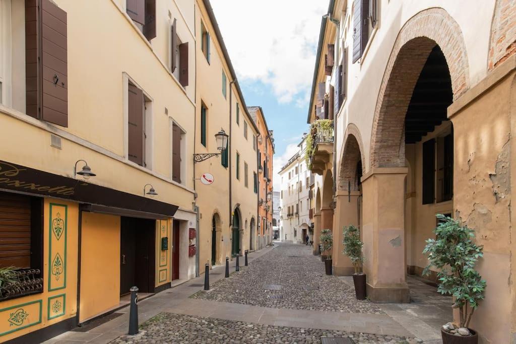Enjoy Home - Appartamento Orologio, Piazza Dei Signori Padova Luaran gambar