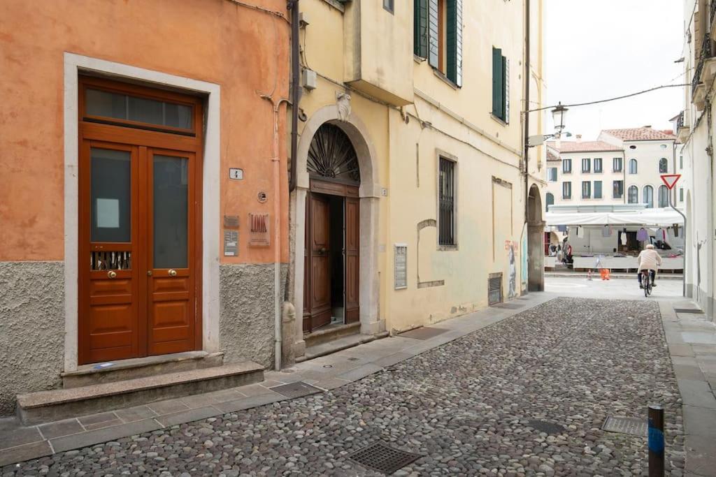 Enjoy Home - Appartamento Orologio, Piazza Dei Signori Padova Luaran gambar