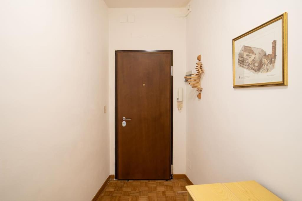 Enjoy Home - Appartamento Orologio, Piazza Dei Signori Padova Luaran gambar